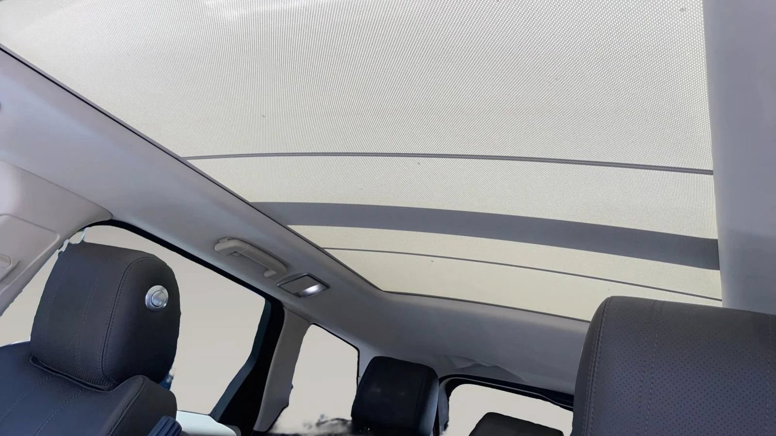 Used 2014 Land Rover Range Rover Sport HSE AWD/4WD image 41