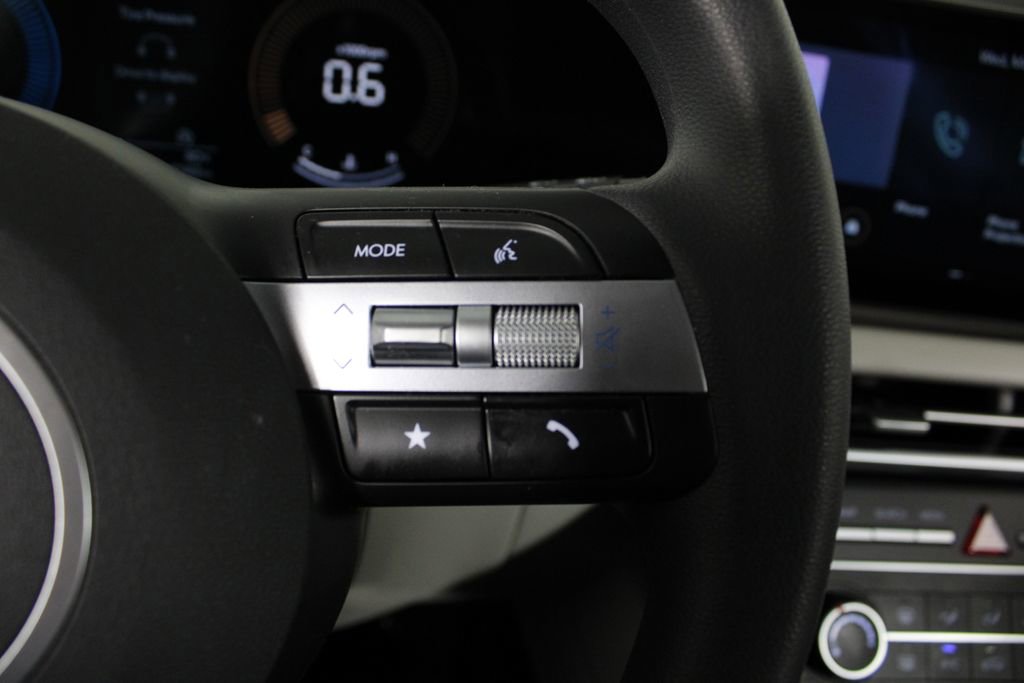 Certified 2026 Hyundai Tucson SE image 27