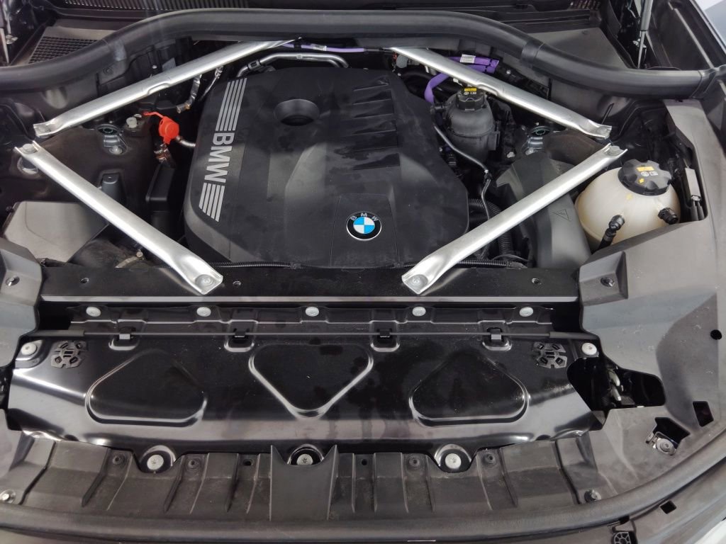 Used 2023 BMW X7 xDrive40i w/ Premium Package AWD/4WD image 55