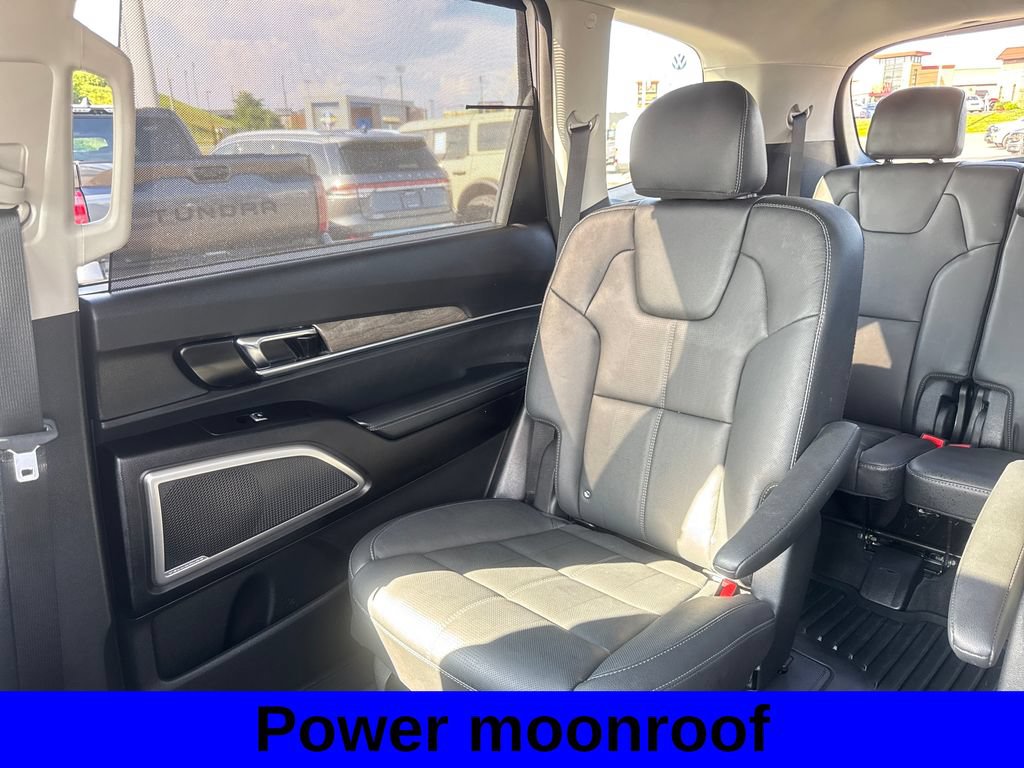 Used 2020 Kia Telluride EX w/ EX Premium Package AWD/4WD image 13