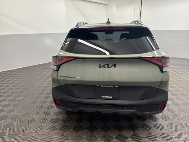 Used 2025 Kia Sportage X-Pro AWD/4WD image 6