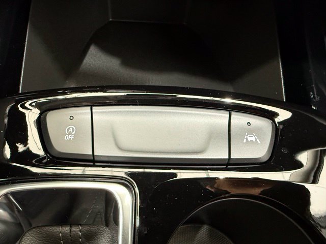 New 2026 Chevrolet Trax LT w/ Driver Confidence Package FWD image 36