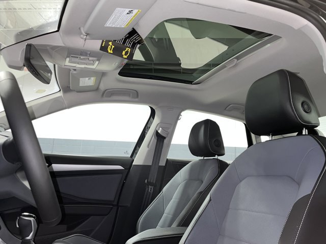 New 2025 Volkswagen Jetta SE image 22