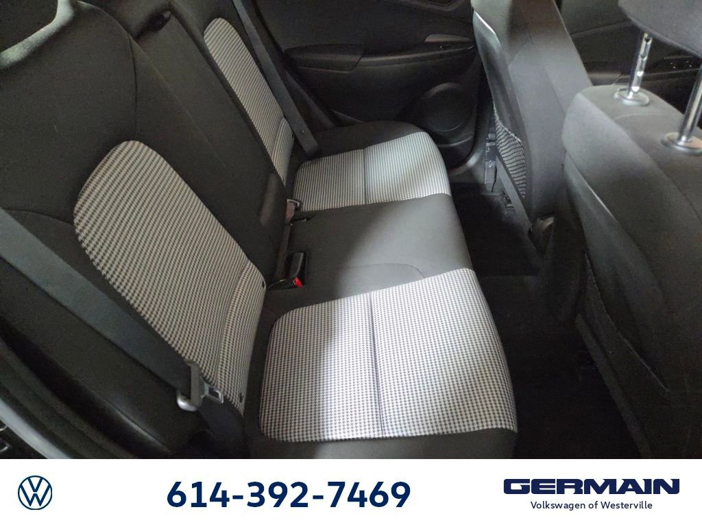 Used 2021 Hyundai Kona SE w/ Cargo Package image 18