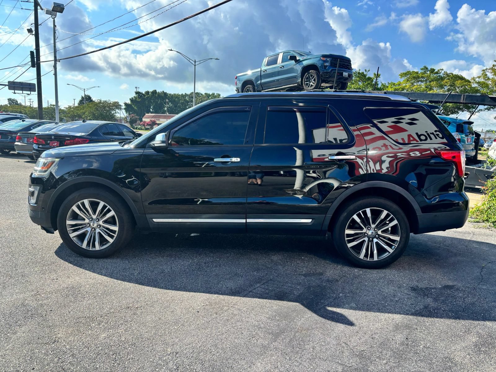 Used 2016 Ford Explorer Platinum AWD/4WD image 6