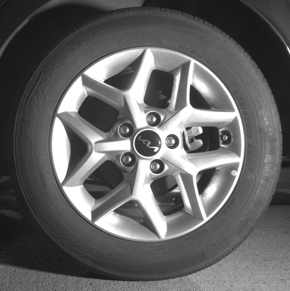 Used 2025 Kia Soul LX w/ LX Technology Package image 19