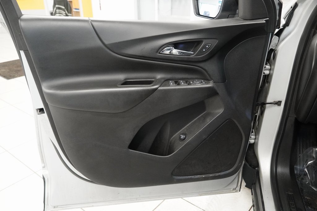 Used 2019 Chevrolet Equinox LT image 17