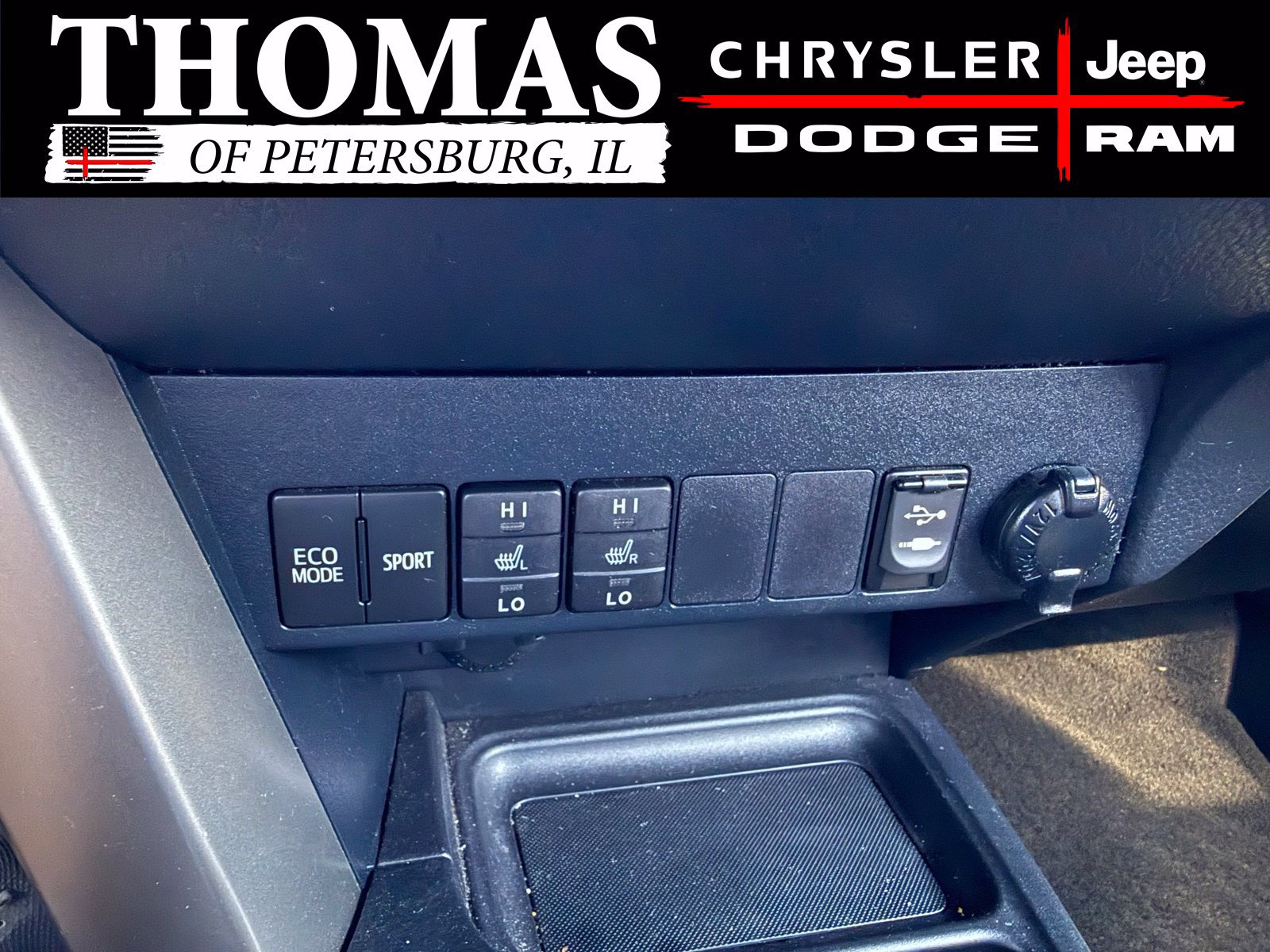 Used 2015 Toyota RAV4 Limited AWD/4WD image 14