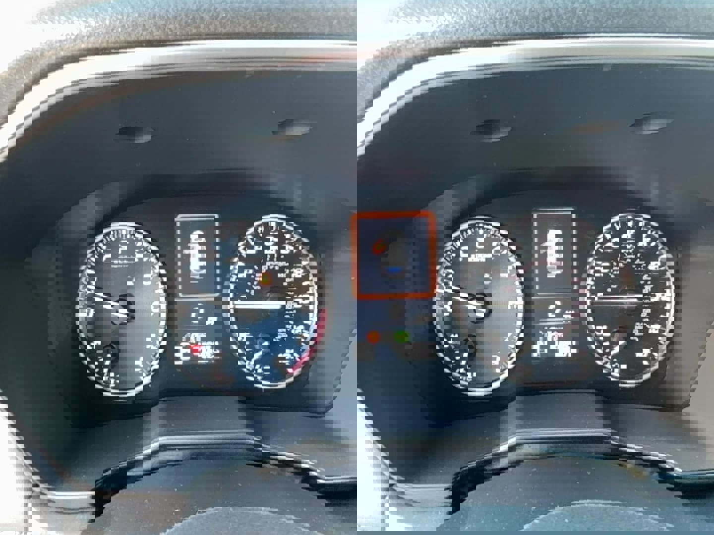 Certified 2025 Subaru Outback Limited w/ Popular Package #2 image 29