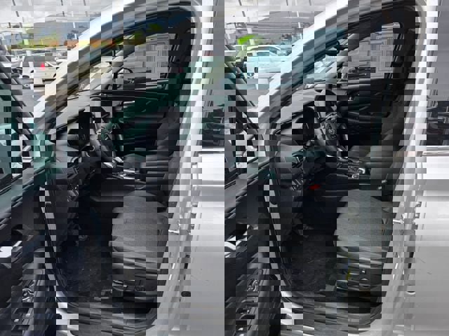 Used 2019 Hyundai Santa Fe SEL image 9