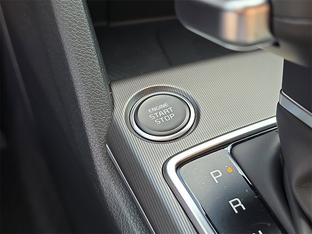 New 2026 Kia Sportage SX image 28