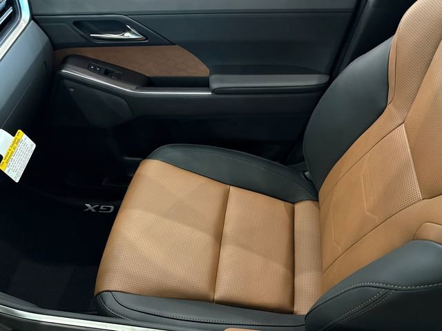 New 2026 Lexus GX 550 AWD/4WD image 17