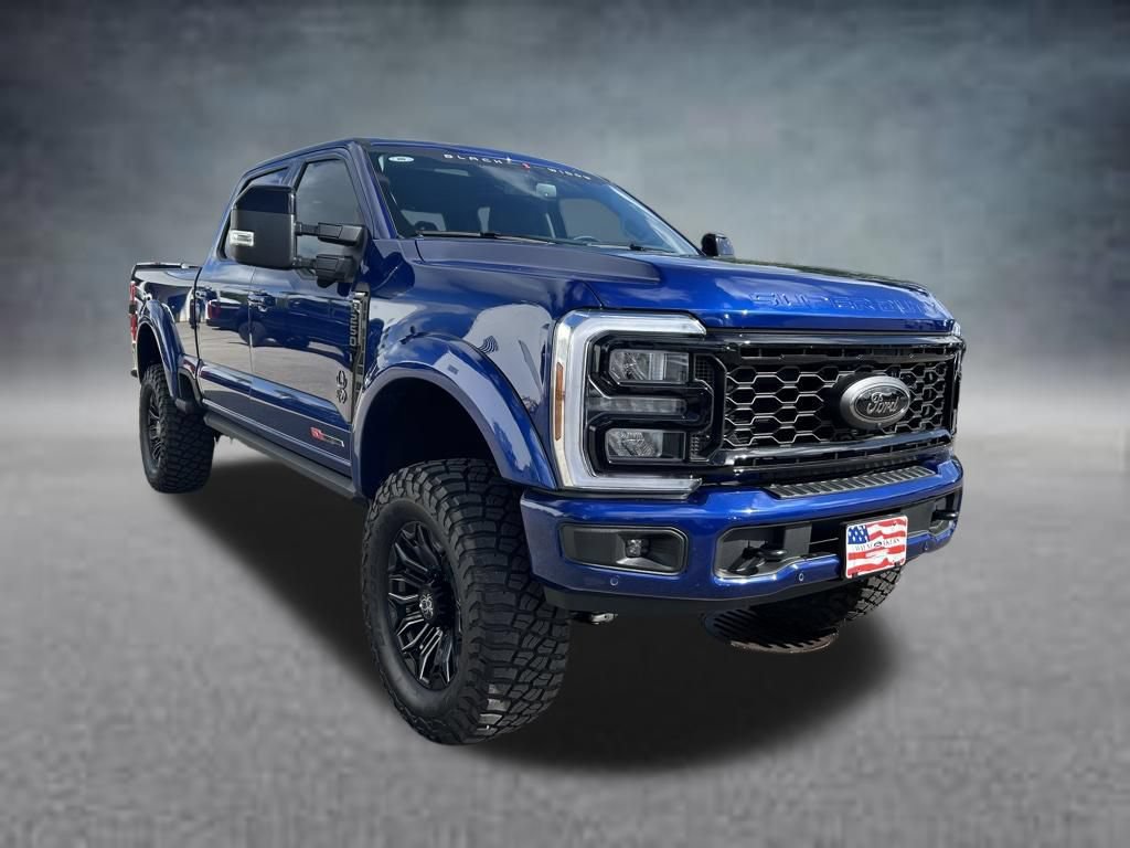 New 2026 Ford F250 Lariat w/ Black Appearance Package AWD/4WD image 2