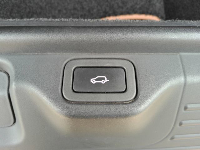 Used 2021 Land Rover Range Rover Autobiography AWD/4WD image 34