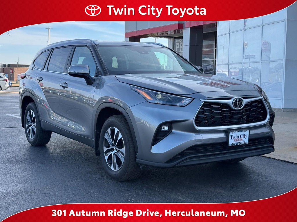 Certified 2025 Toyota Highlander XLE