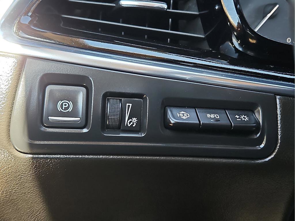 Used 2020 Cadillac XT6 Sport w/ Platinum Package AWD/4WD image 13