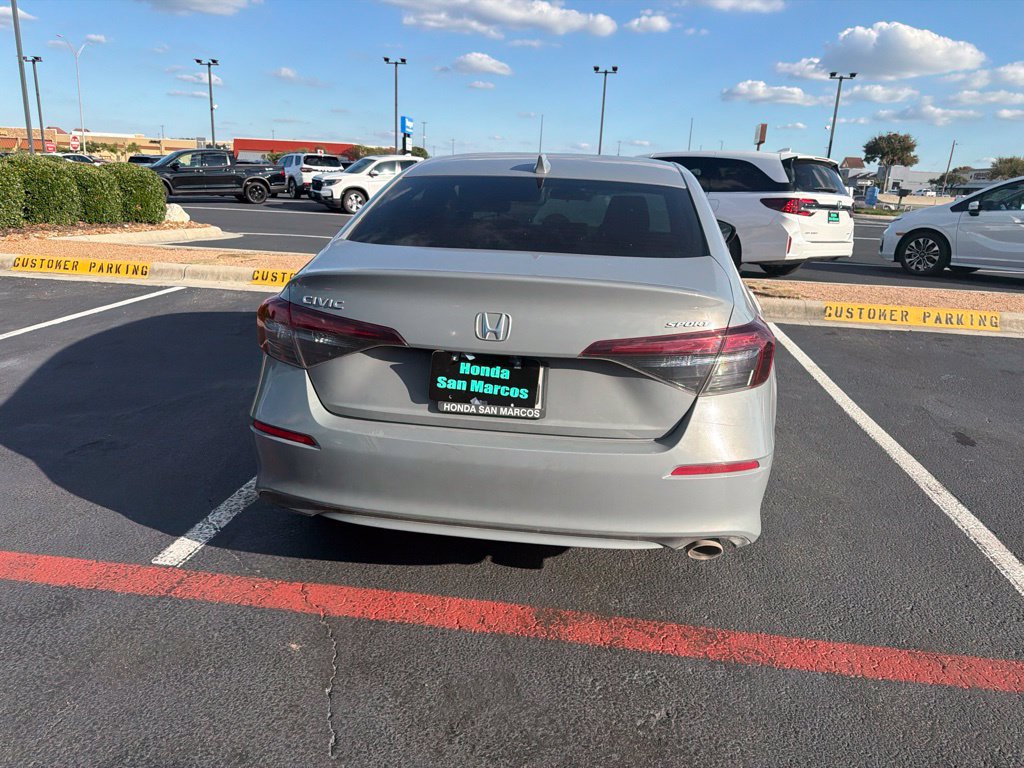 Used 2025 Honda Civic Sport image 7