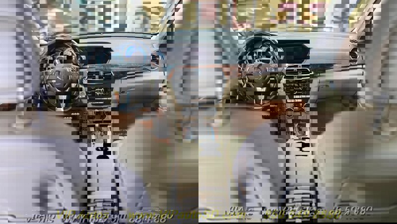 Used 2013 Mercedes-Benz C 250 Sedan image 13