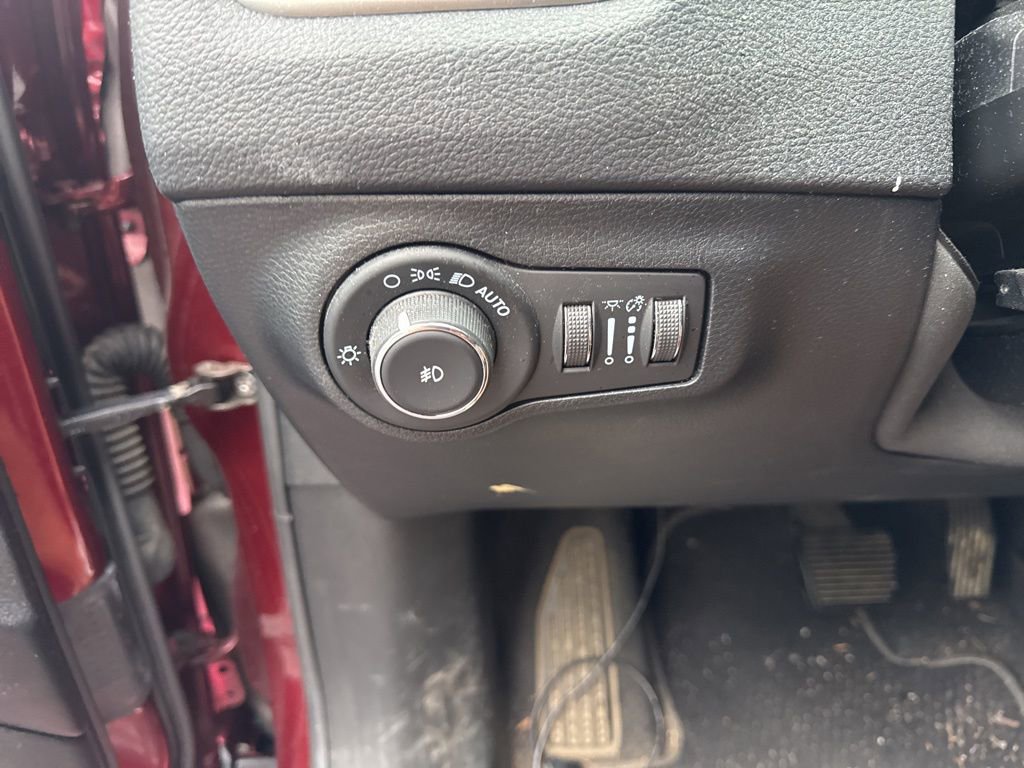 Used 2021 Jeep Compass 80th Special Edition image 9