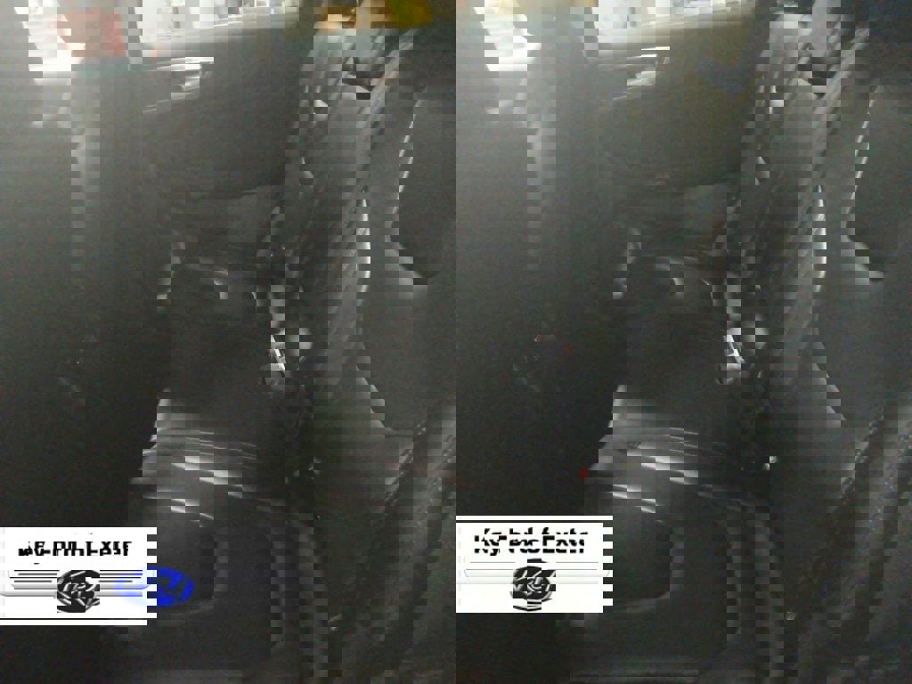 Used 2021 Ford Edge Titanium image 17