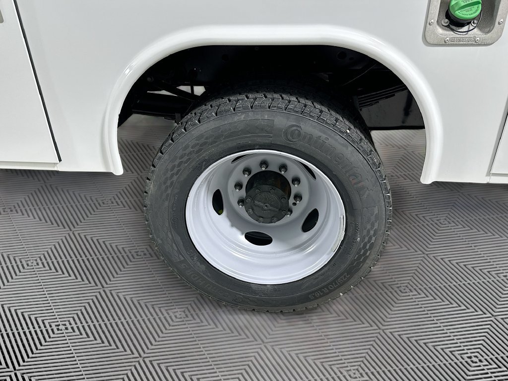 New 2026 Ford F450 XL AWD/4WD image 18