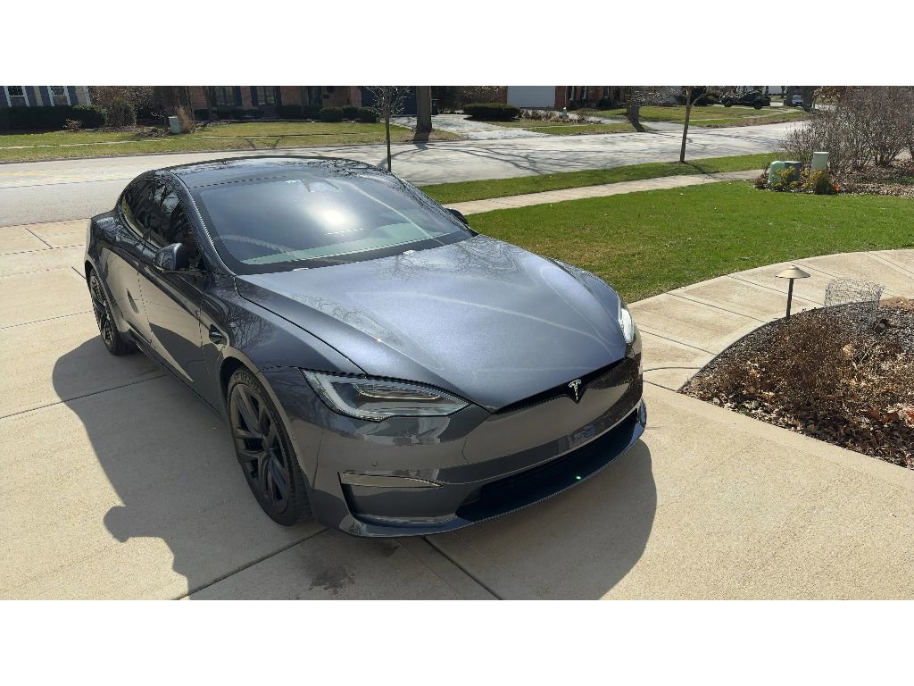 Used 2021 Tesla Model S Plaid image 2