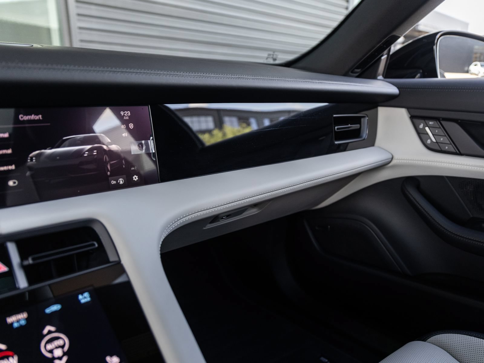 New 2026 Porsche Taycan AWD/4WD image 33