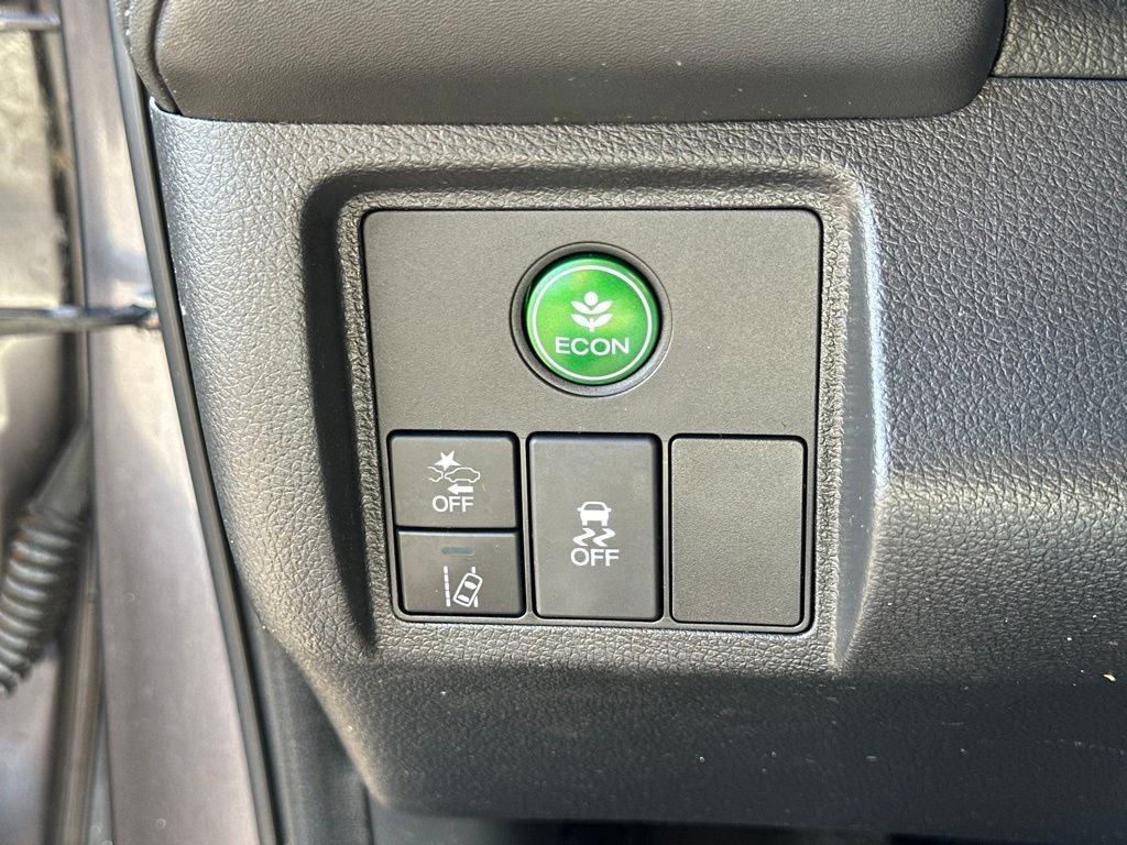 Used 2022 Honda HR-V EX-L image 18