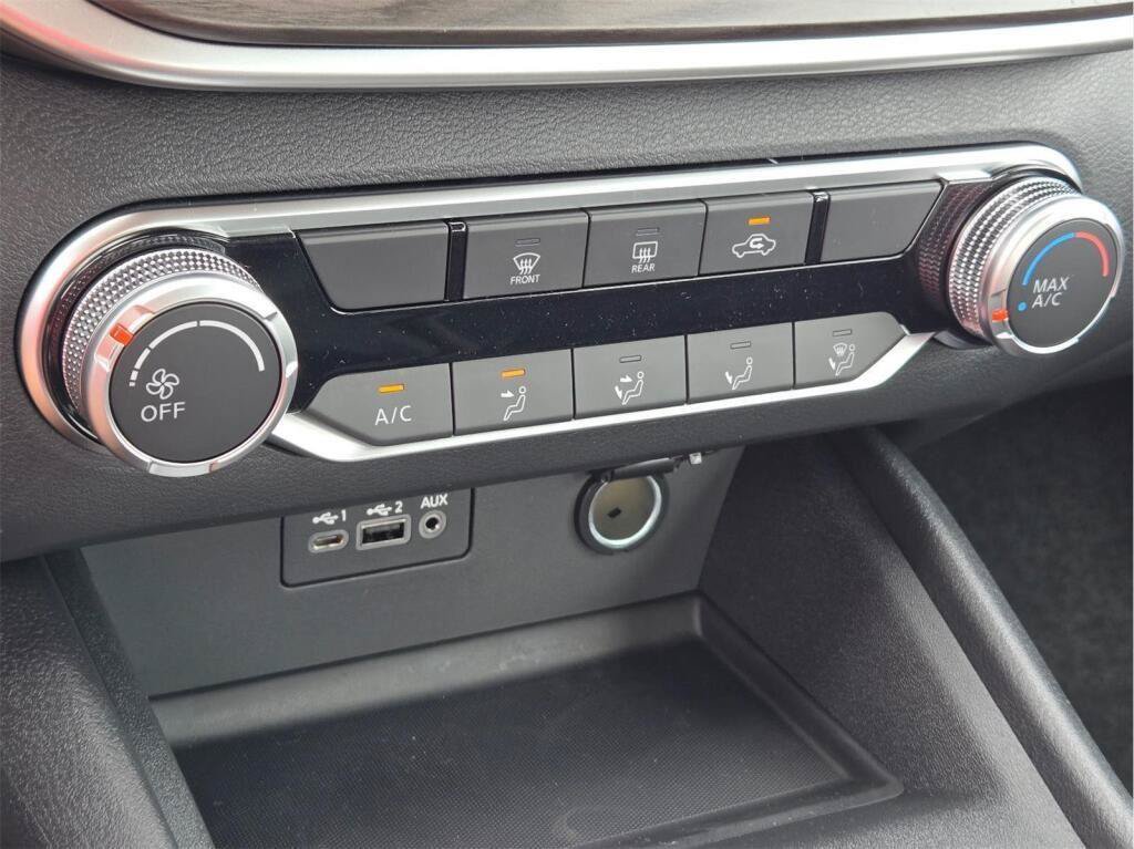 New 2026 Nissan Altima 2.5 SV AWD/4WD image 26