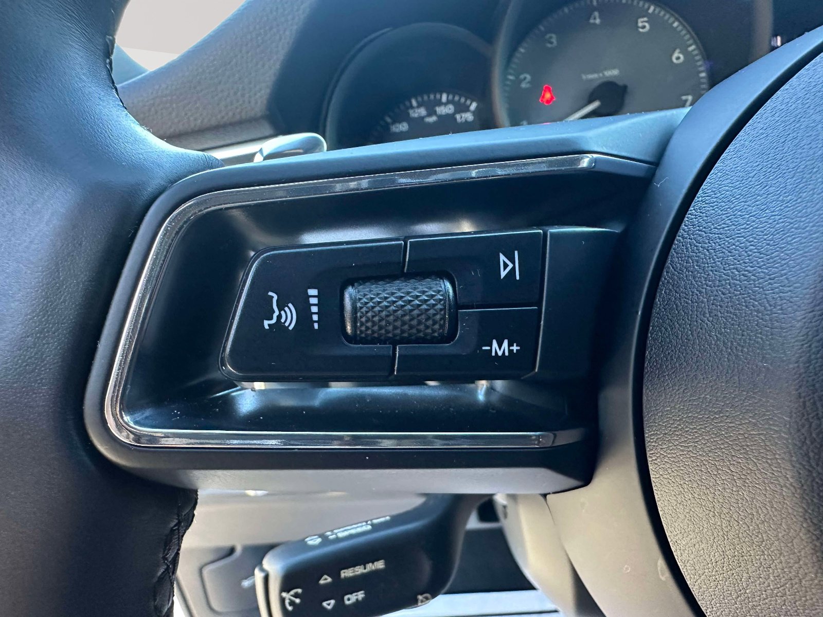 Used 2022 Porsche Macan S image 17