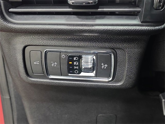 Used 2020 Lincoln Corsair FWD w/ Equipment Group 101A image 23