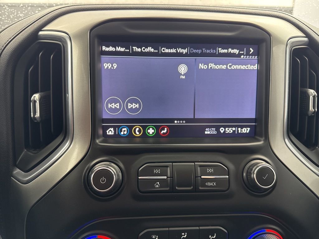 Used 2020 Chevrolet Silverado 1500 LT Trail Boss image 19