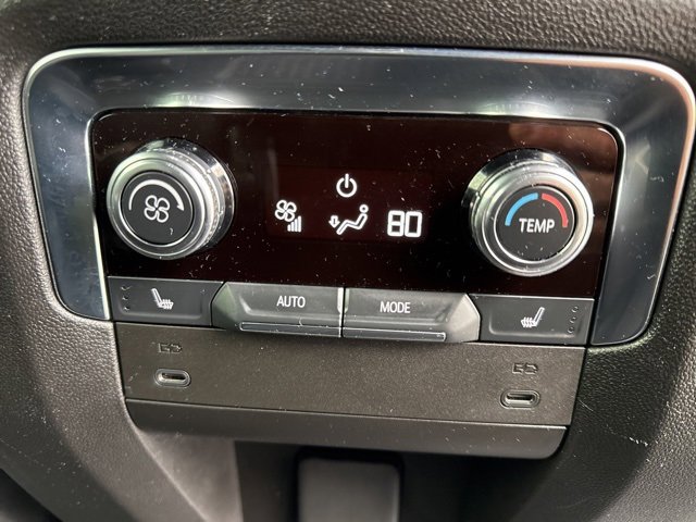 Used 2025 GMC Yukon XL Elevation image 26