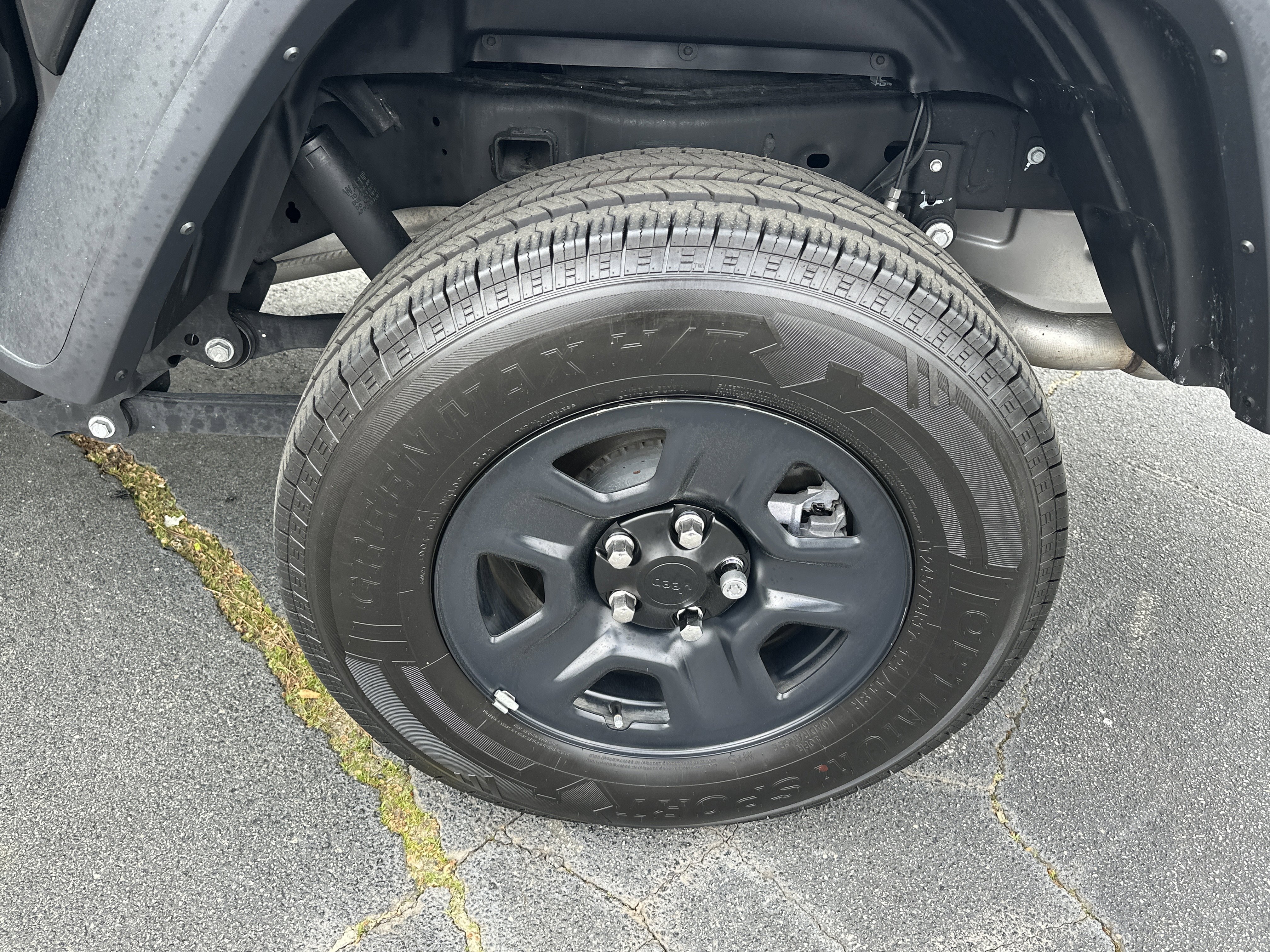 Used 2023 Jeep Gladiator Sport image 22