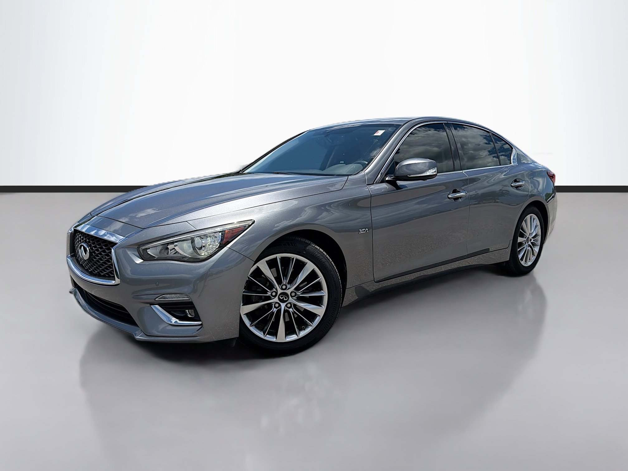 Used 2018 INFINITI Q50 Luxe w/ Essential Package (3.0T Luxe)