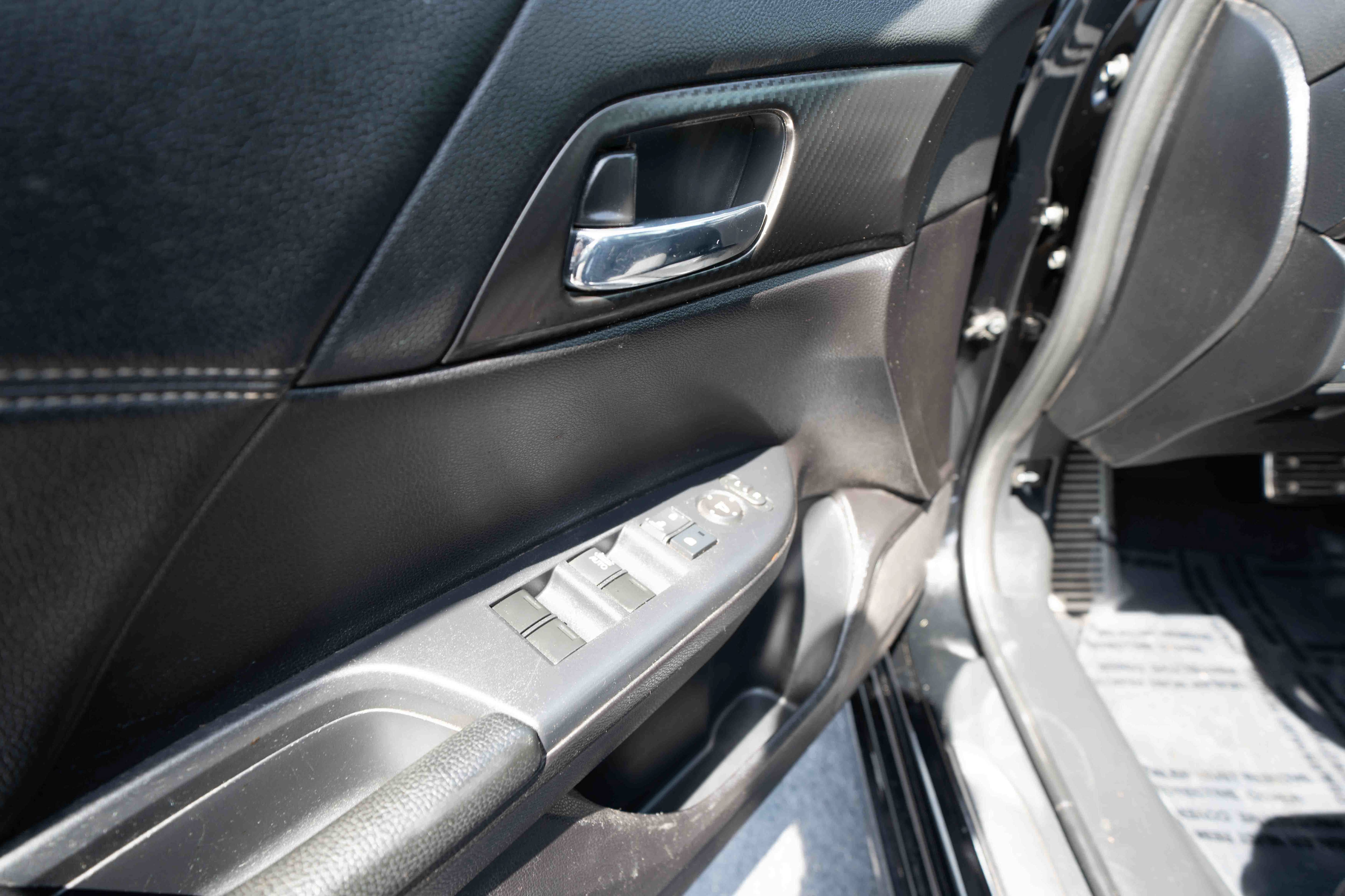 Used 2016 Honda Accord Sport image 7