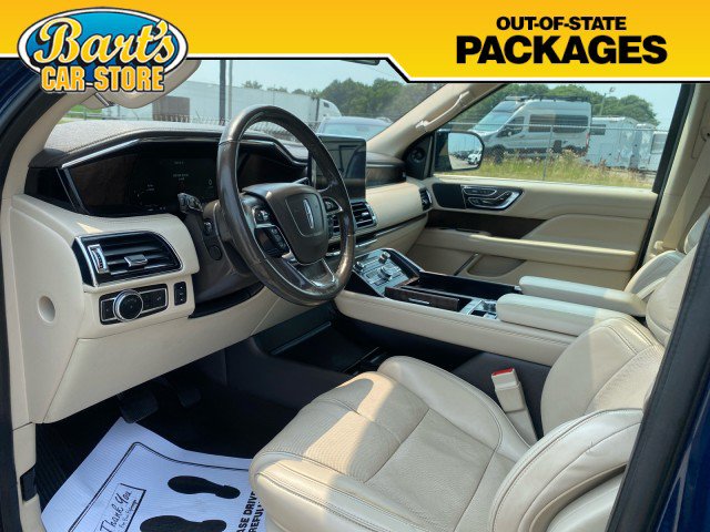 Used 2019 Lincoln Navigator Reserve AWD/4WD image 30