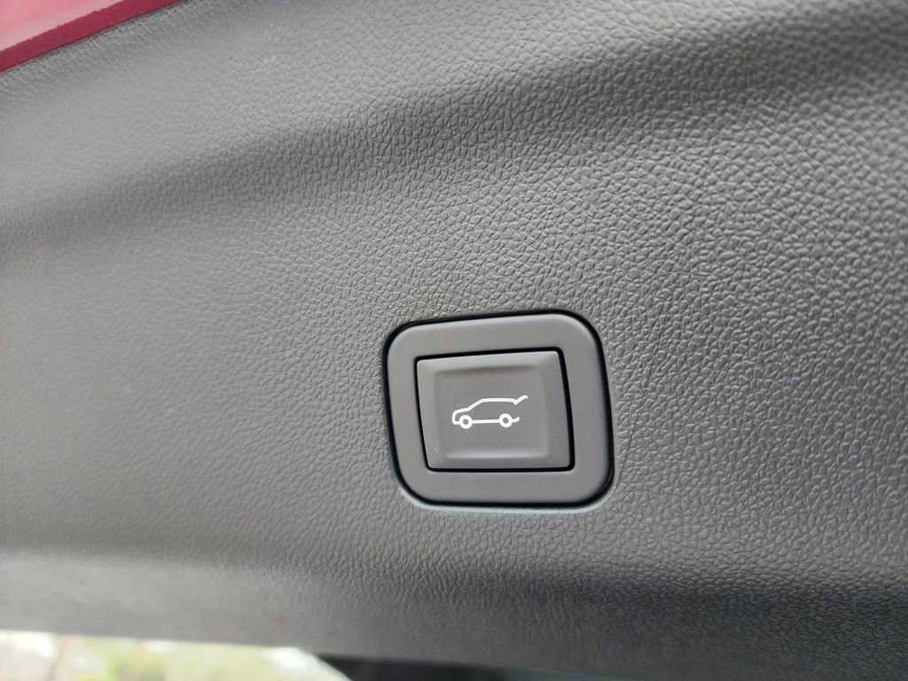 New 2025 Chevrolet Suburban Premier image 27