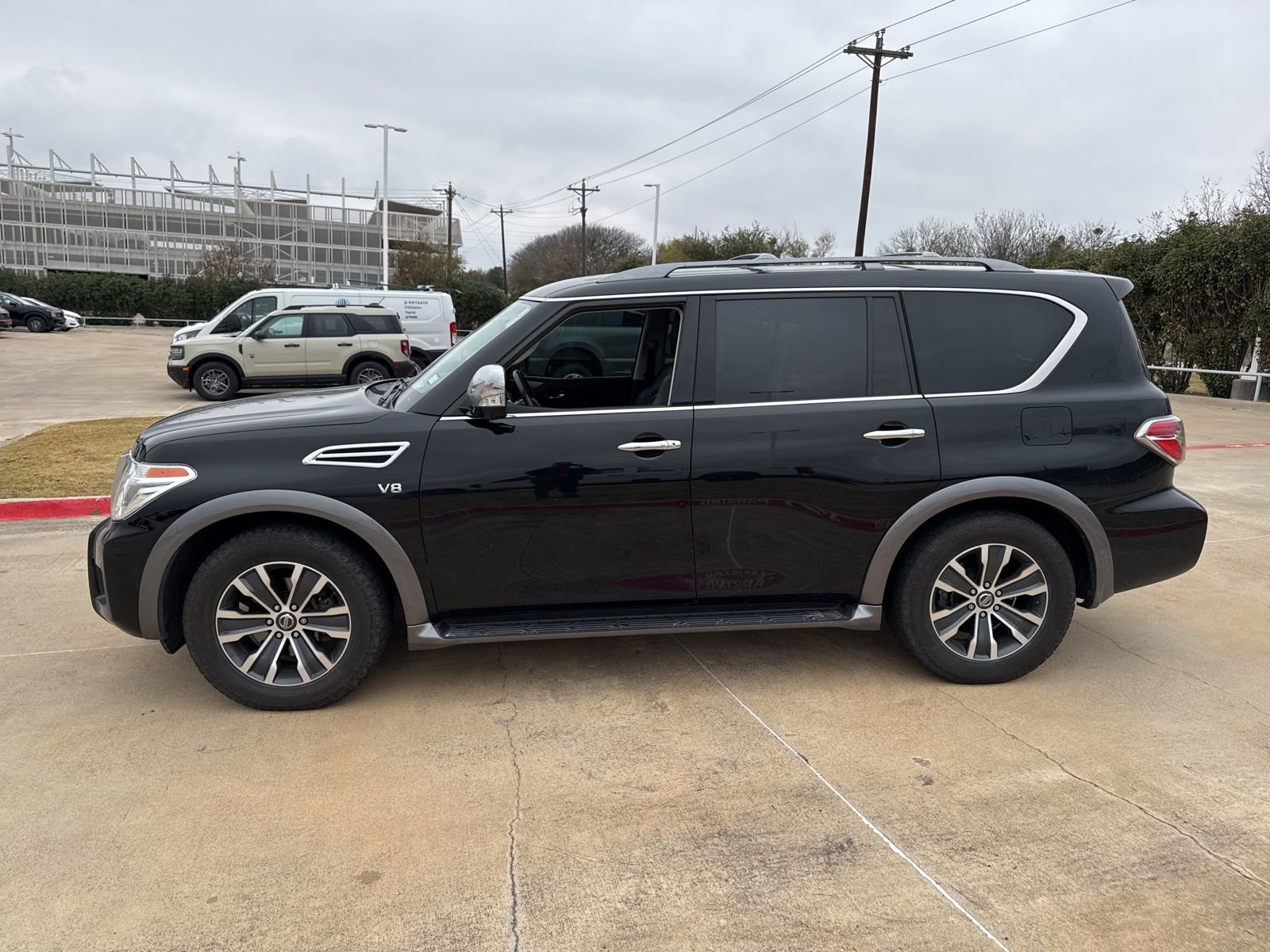 Used 2019 Nissan Armada SL w/ Premium Package image 3