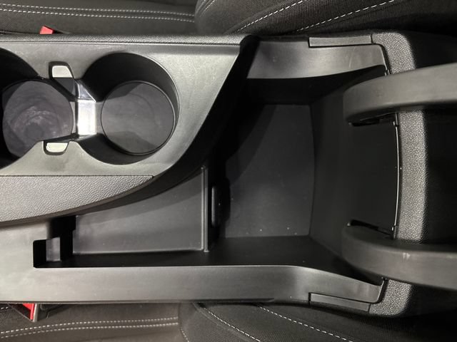 Used 2023 Chevrolet Camaro LT RWD image 21