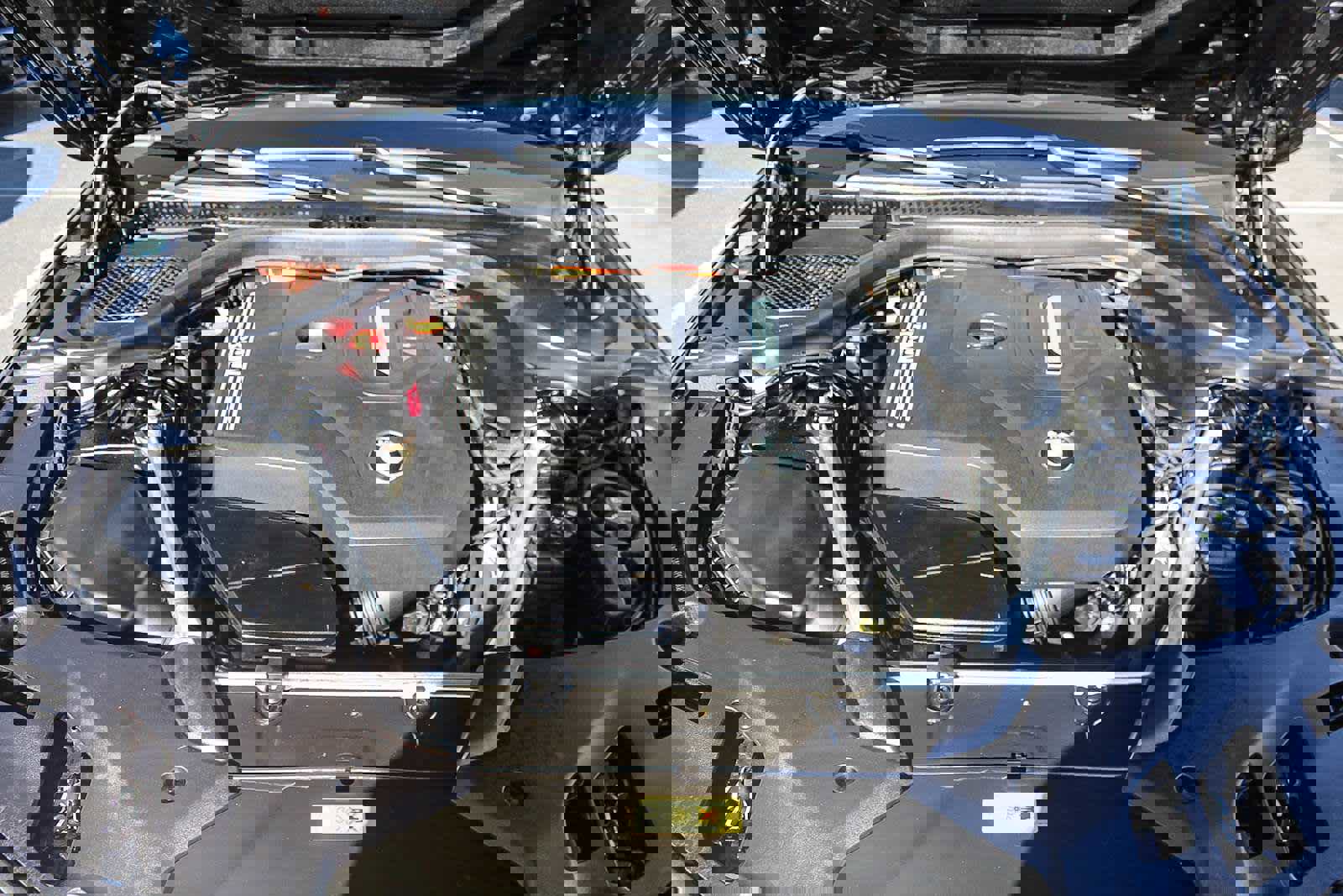 Used 2023 BMW 530e 530e w/ M Sport Package image 43