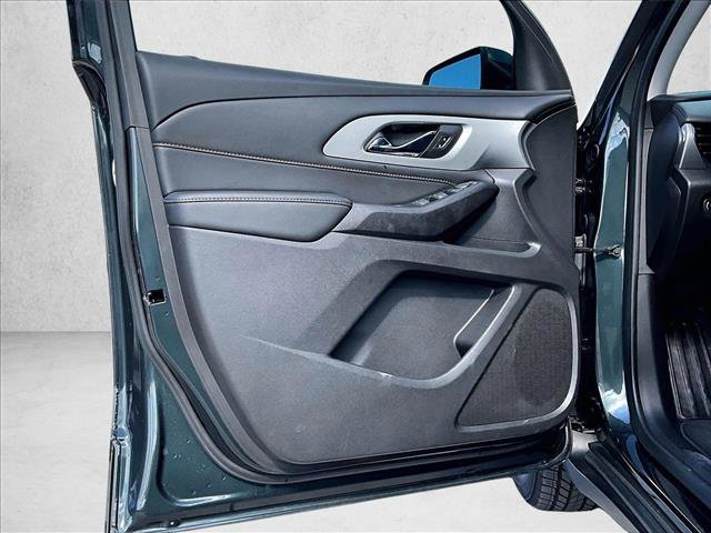 Certified 2021 Chevrolet Traverse LT image 18