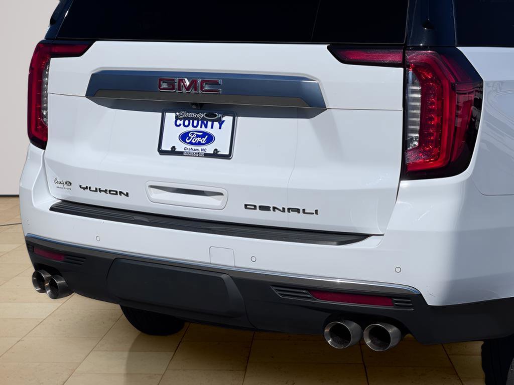 Used 2024 GMC Yukon Denali RWD image 46