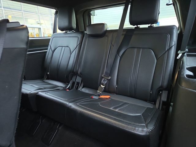 Used 2020 Ford Expedition Max Limited image 12