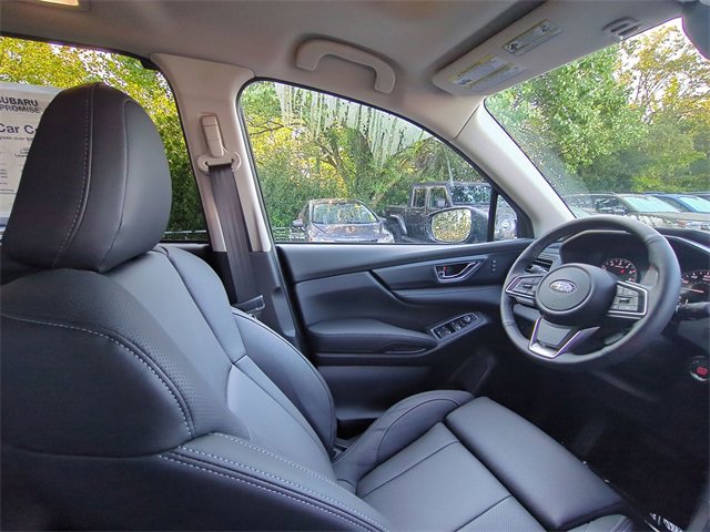 New 2025 Subaru Ascent Limited image 10