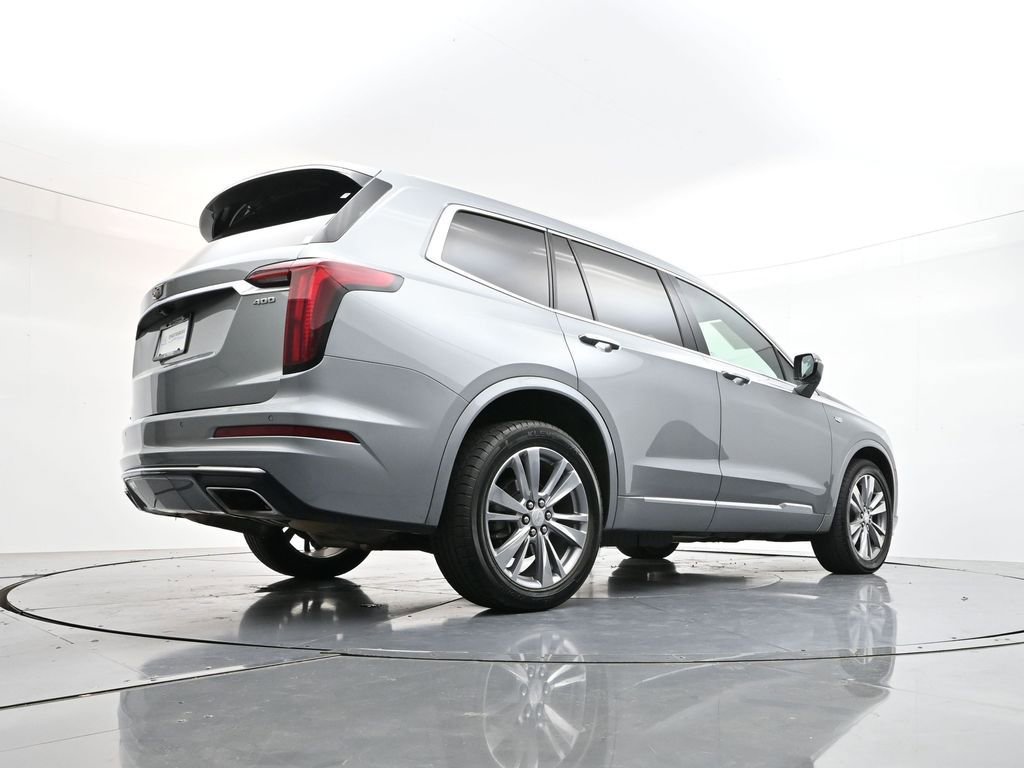 Used 2023 Cadillac XT6 Premium Luxury image 44