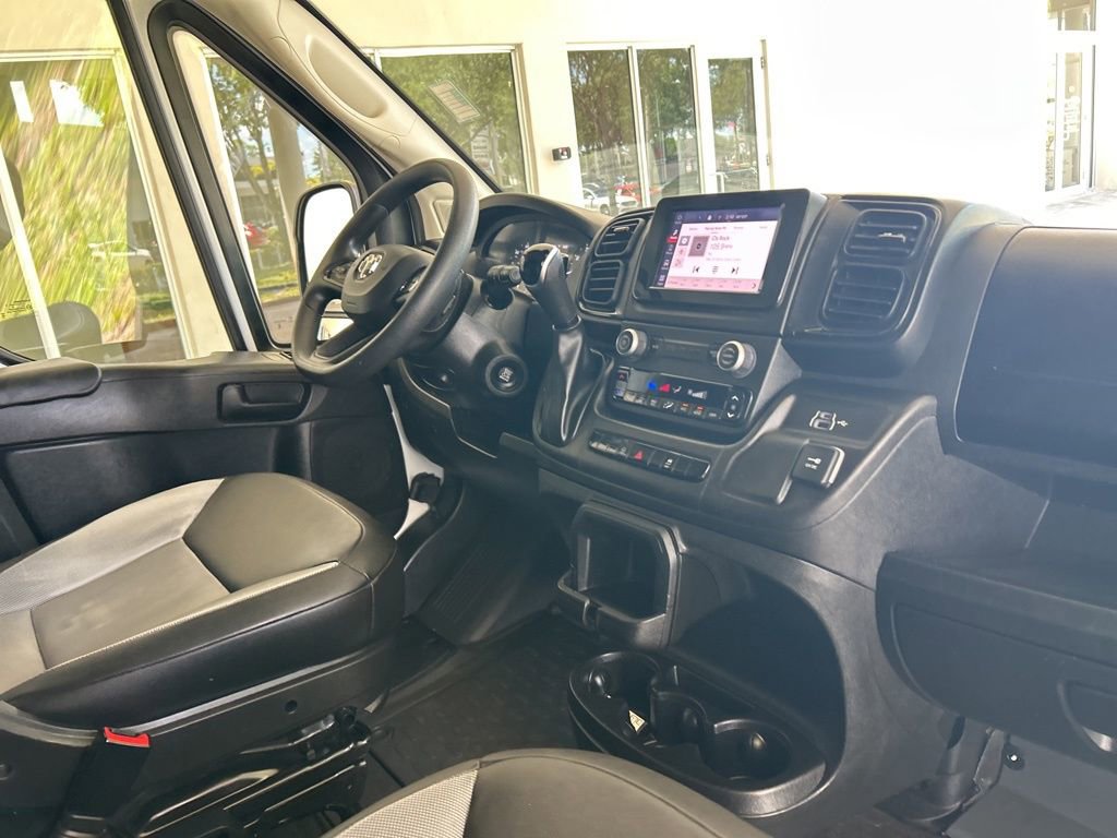 Used 2025 RAM ProMaster 2500 w/ Convenience Group FWD image 21