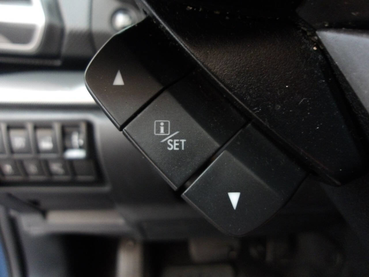 Used 2020 Subaru Forester Limited w/ Popular Package #3 image 21