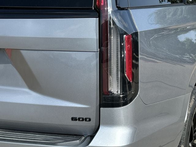 Used 2024 Cadillac Escalade Sport Platinum AWD/4WD image 8