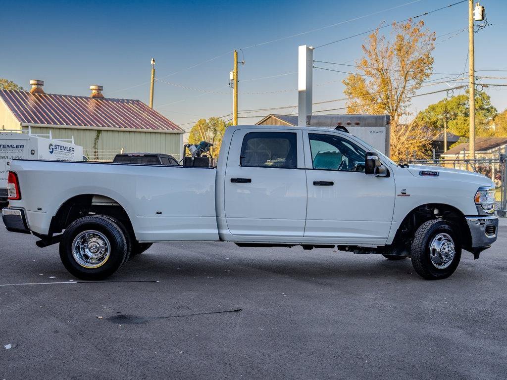 Used 2024 RAM 3500 Tradesman w/ Chrome Appearance Group AWD/4WD image 2